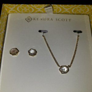 Kendra Scott Earring Necklace Set